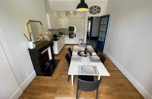 Secteur 1 Apartment | Le Téléphérique/6pers/300mStation/Air-conditioning