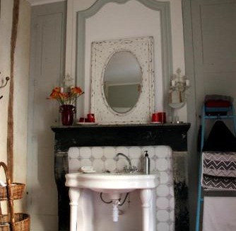 Noyers-sur-Serein Bed & Breakfast | LE TABELLION