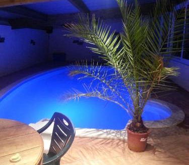 Auxon-Dessus Villa | Le Tacot