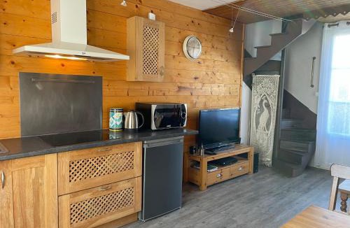 Pont-de-Poitte House | Le Tacot