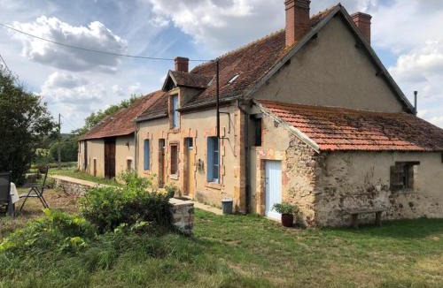 Saint-Desire House | Le Tarde - Crécerelle