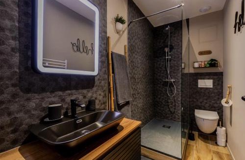 Rouen City Centre Apartment | Le Temple du Désir - Intimité & plaisir - HyperCentre