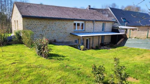 Damouzy House | Le temple