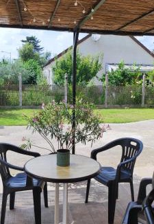 Saint-Martin-sur-Ocre Apartment | le temps d'aime