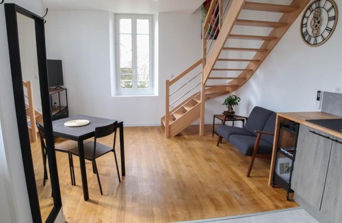 Cepoy Apartment | Le temps d'une pause -1-