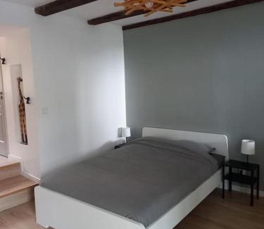 Rouvres-la-Chetive House | Le temps retrouvé