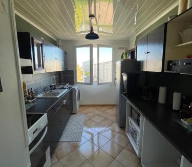 La Grace de Dieu Ouest Apartment | Le Temps retrouvé - 2 ch - Calme, fibre & balcon