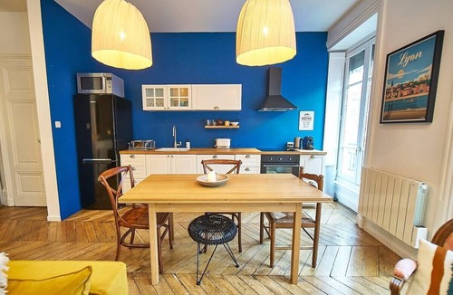 Grande Cote - Annonciade Apartment | Le Terme – Beautifully decorated apartment in downtown Lyon