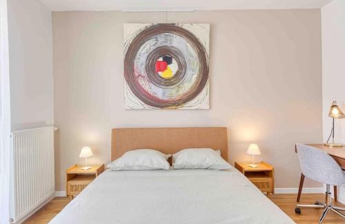 Arcueil Apartment | Le Terra Cotta - Saint Michel Paris 10min
