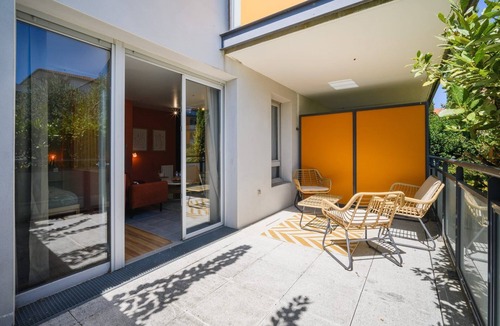 Colomiers Apartment | Le Terra Rosa ~ Parking ~ Near Airbus