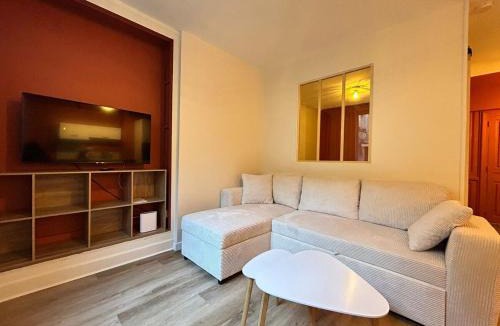 La Celle-sous-Gouzon Apartment | Le Terracotta, central et intimiste