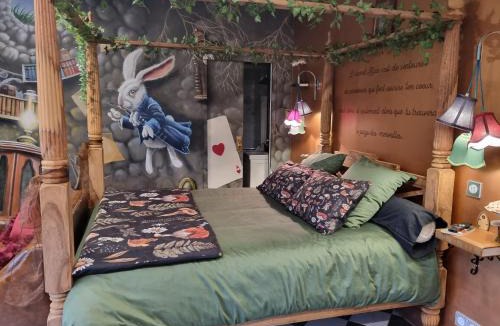 Menil-Hubert-sur-Orne House | Le terrier aux merveilles