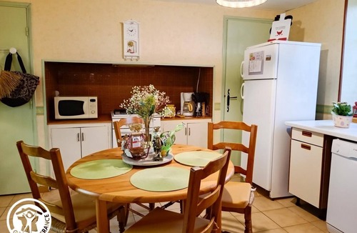 Saint-Denis-les-Martel Other | Le Tilleul de Léontine