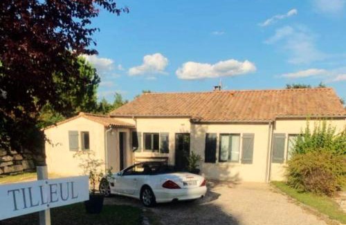 Chalais House | LE TILLEUL GITE SUD CHARENTE