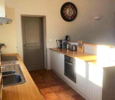 Chalais House | LE TILLEUL GITE SUD CHARENTE