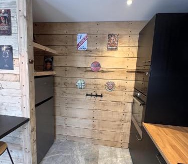 Fontenay-le-Pesnel House | Le tilou