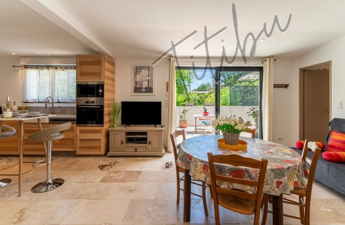 Saint-Paulet-de-Caisson Cottage | Le Titibu: Gîte and Spa between Ardèche and Provence, ideal for two