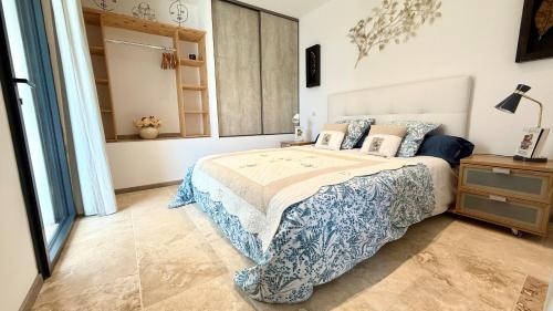 Saint-Paulet-de-Caisson Apartment | Le Titibu, Gîte et Spa entre Ardèche et Provence, Clim, BBQ, Netflix, classé 5 étoiles
