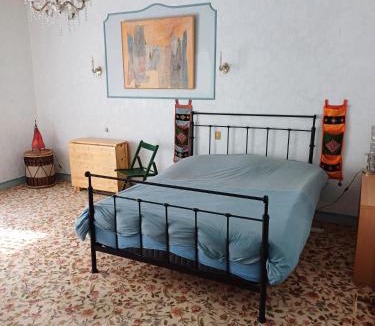 Le Luart House | Le toit d'éco pins