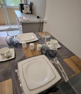 Perralliere Apartment | Le Tolstoï chic