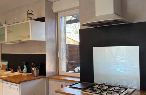 Vallon-Pont-d'Arc Apartment | 🌿 Le torrent, gîte 100 m2, village center, in renovated house with 4 gîtes