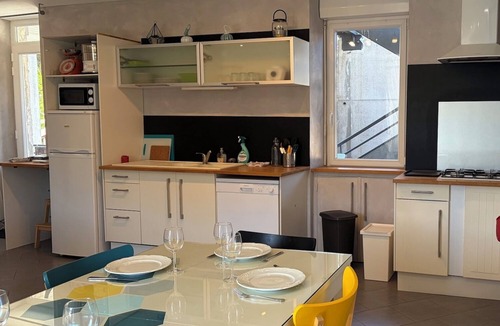 Vallon-Pont-d'Arc Apartment | 🌿 Le torrent, gîte 100 m2, village center, in renovated house with 4 gîtes