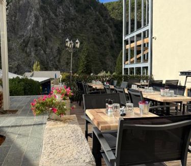 La Celle-sous-Gouzon Hotel | Le Touring Hôtel restaurant