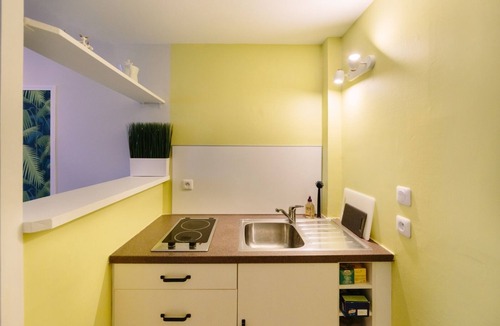 Dobree-Bon Port Apartment | Le Trendy - Charmant Duplex