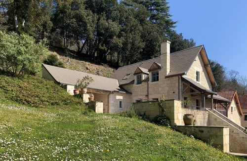 Cravant-les-Coteaux Cottage | Le Trianon du château de Sonnay, near Chinon : Gîte 4* for 6