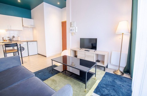 La Fuye-Velpeau Apartment | Le Tribut - with car park