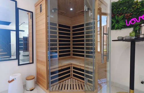 Hermanville-sur-Mer House | Le Triplex Romantique SPA Balneo duo * Sauna