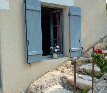 Azay-le-Rideau House | Le Troglo des Renaudières
