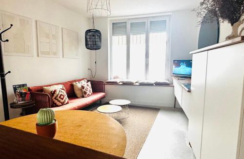 Centre Historique Apartment | Le trois nourrices