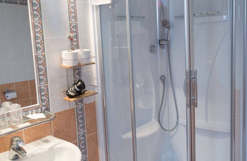 Vienne-le-Chateau Hotel | Le Tulipier