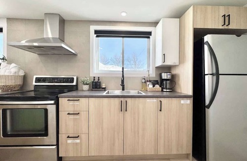 Ste. Foy Apartment | Le Tulum – with EV Charger (Level 2)
