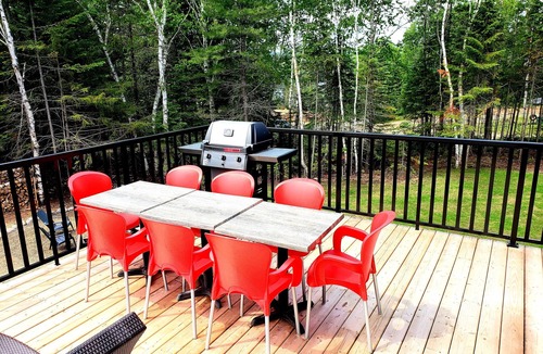 Notre-Dame-de-la-Merci Ski Chalet | Le Urbain - Spa & Access Lac Ouareau