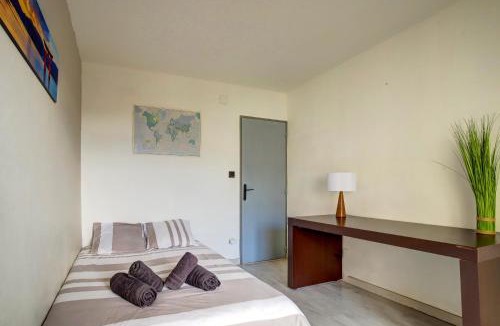 Toulouse East Apartment | Le Vérone climatisation terrasse parking privé
