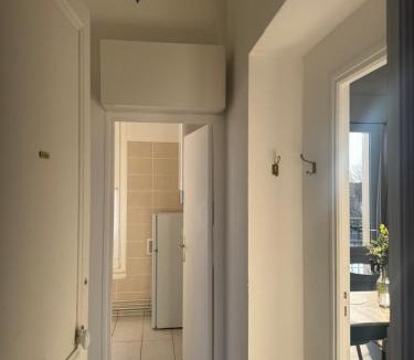 Vierzon Apartment | Le Vésuve - arrivée autonome