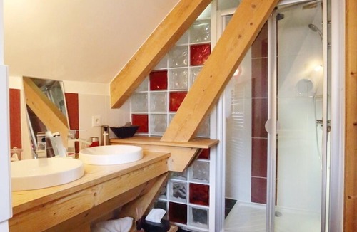 Saint-Pierre-de-Chartreuse Bed & Breakfast | Le ValOmbre