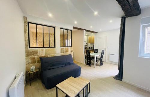 Saint-Jean-d'Angely House | Le Valentin