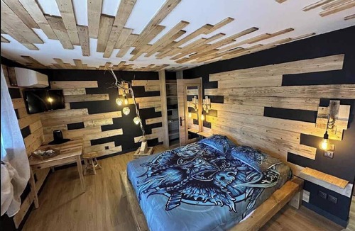 Forges-les-Eaux Hotel | Le valhalla freya