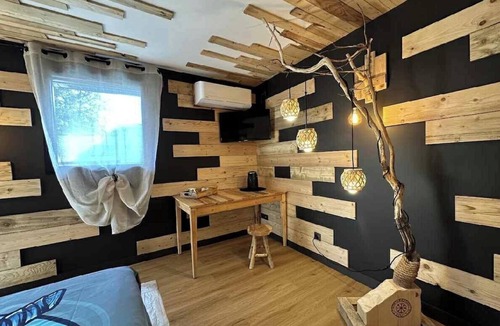 Forges-les-Eaux Hotel | Le valhalla freya