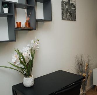 Pyramides Apartment | Le Vallès