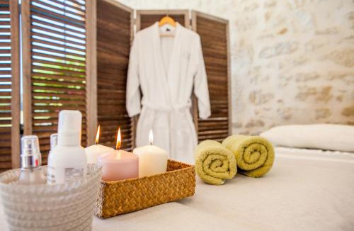 Sainte-Colombe-de-Duras Bed & Breakfast | Le Vallon De Guerry