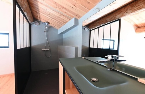 Saint-Etienne-Lardeyrol Bed & Breakfast | Le Vanoir