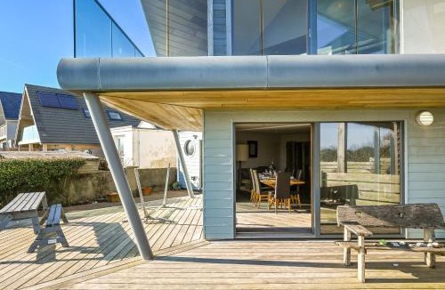 Wittering House | Le Var - Beachfront home in Bracklesham Bay