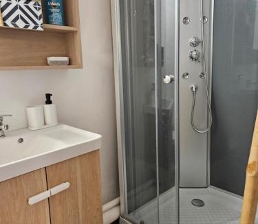 Beziers City Centre Bed & Breakfast | LE VAUBAN Palais des congrés , Centre ville & Gare BÉZIERS