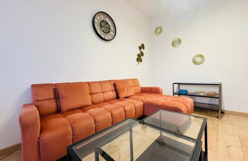 Noyen-sur-Sarthe Apartment | Le Velours - 5 pers - Spacieux - Parking