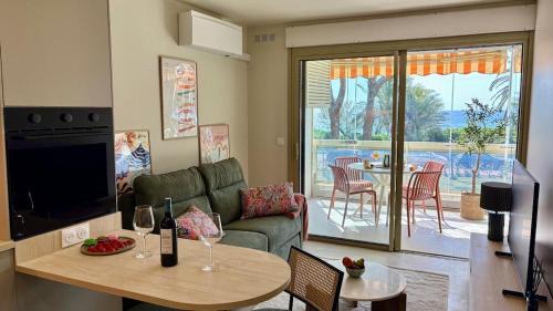 La Bocca Apartment | Le Vent d'Ange