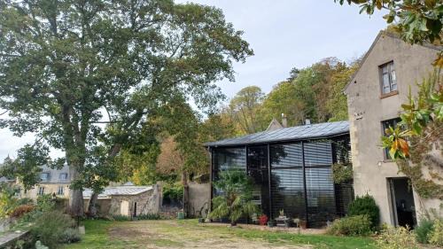 Vaux-sur-Seine Bed & Breakfast | LE VERGER